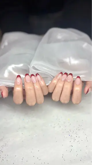 ネイル un Riche所属・アンリッシュ新宿店 ishiiのネイルデザイン