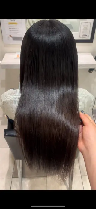 ロング カラー3000円🦋 鈴木思音のヘアスタイル