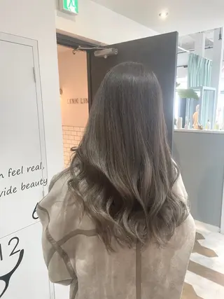 ロング カラー ヤマナカ エリカのヘアスタイル