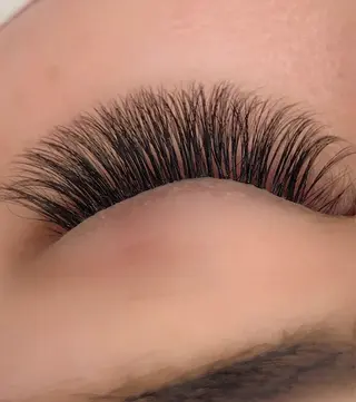 マツエク・マツパ vimore ネイルサロンのネイルデザイン