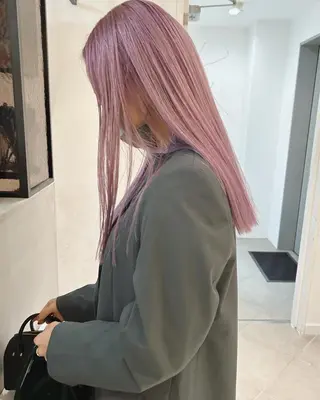 セミロング カラー Loom.所属・村上雅人 ナチュラルモードのヘアスタイル