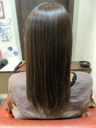 セミロング 水谷 菜央のヘアスタイル