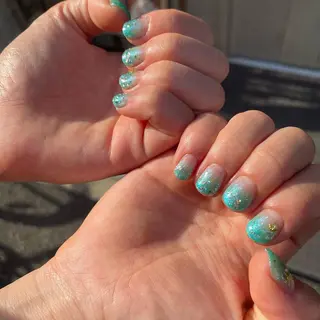 ネイル nail.gorin所属・吉村 優子のネイルデザイン