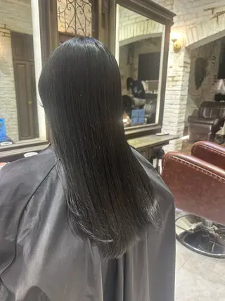 ロング 新井 拓海のヘアスタイル
