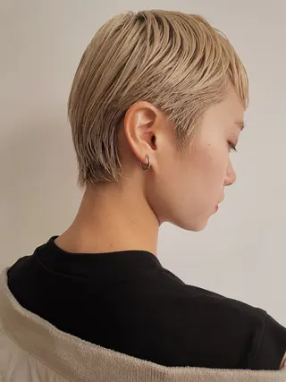 ショート カラー rosso-sante’所属・小林 明彦のヘアスタイル