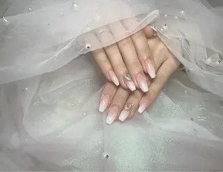 ネイル Hey🌈NAIL 長さ出し専門店のネイルデザイン