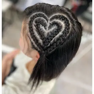 ミディアム チビ編み込みエクステ どぅ〜す/YUIのヘアスタイル