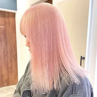 カラー 長尾菜々美🐰 ／ハイトーンカラーのヘアスタイル