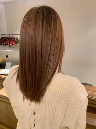 ロング カラー 透明感/オリーブ/ グレージュ/YUKAのヘアスタイル