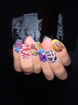 ネイル KUU所属・Sae ⭐️のネイルデザイン