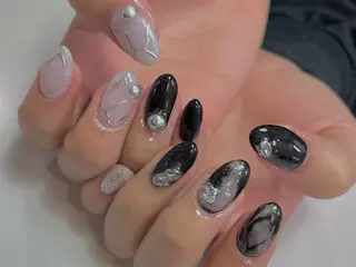 ネイル Queen nail所属・QUEENNA IL JR寺田町1分のネイルデザイン