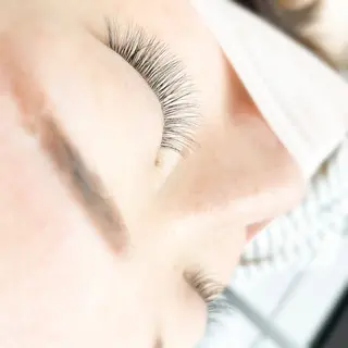 マツエク・マツパ Dew by lash所属・柳田 Dewbylashのマツエク・マツパデザイン