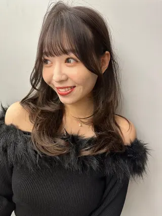 セミロング カラー 韓国ヘア/レイヤー Londエレンのヘアスタイル