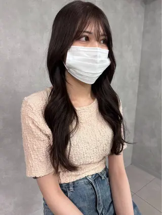 カラー anon Loemのヘアスタイル