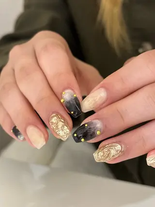 ネイル un.  private nail salon所属・un.private nail salonのネイルデザイン