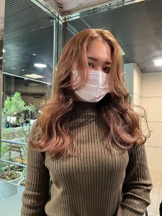 セミロング カラー Rei/ 縮毛矯正/ ハイライトカラー募集のヘアスタイル