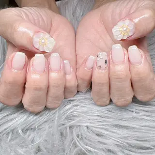 ネイル 個室ネイルサロンDolly  Girl〜ドーリーガール〜所属・DollyGirl KYOKOのネイルデザイン