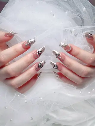 ネイル ネイルサロン lotusのネイルデザイン