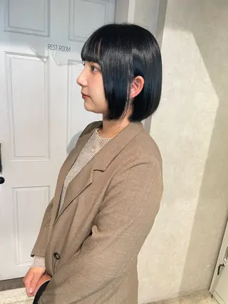 ショート カラー ナチュラル透明感🌱 小山美樹子のヘアスタイル