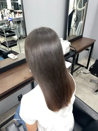 セミロング 艶髪/トリートメント ⭐️KIRARI⭐️のヘアスタイル