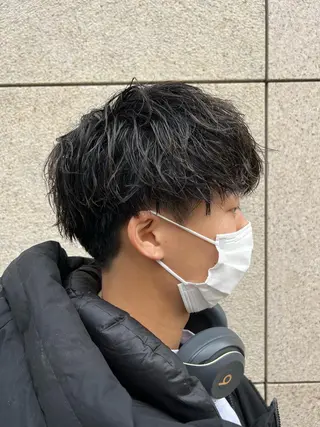 ショート メンズ 糟谷 慈英のヘアスタイル