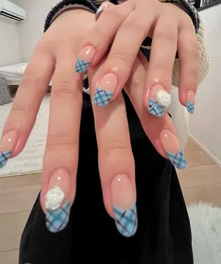 ネイル 五十嵐 莉奈のネイルデザイン