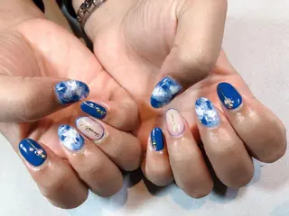 ネイル iiloo aromaworksのネイルデザイン