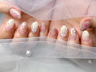 ネイル Queennail 北堀江Yumiのネイルデザイン