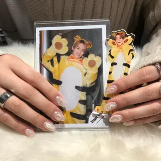 ネイル Nes.Nail所属・Miyagi Asamiのネイルデザイン