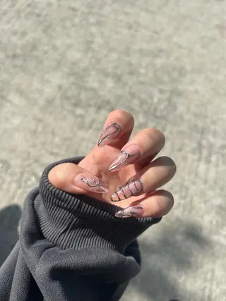 ネイル Nail Salon L'arc所属・💊大阪/心斎橋 moni🧠のネイルデザイン