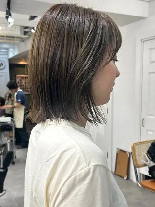 ミディアム カラー レイヤーボブ/ 艶カラー/サナ🌼のヘアスタイル