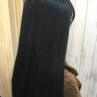 ロング カラー パーマ embrace エンブレイスのヘアスタイル