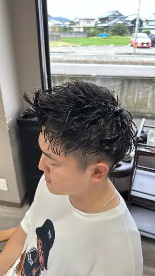 メンズ arika オケシ　リョウダイのヘアスタイル