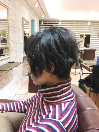 ショート アオガミ （前髪顔周りカット）のヘアスタイル