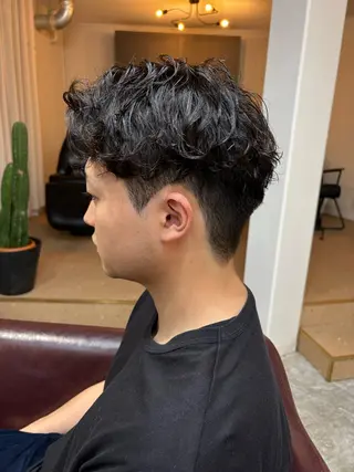 ショート パーマ メンズサロンクロ所属・今井 匠のヘアスタイル