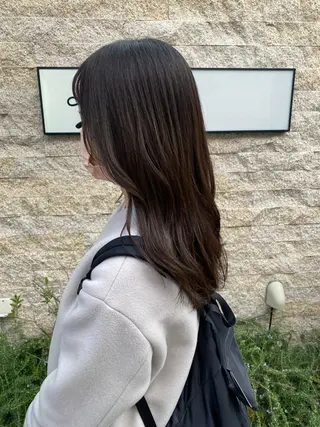 ミディアム カラー ✨透明感カラー✨ 🦖佐々木未来🦕のヘアスタイル