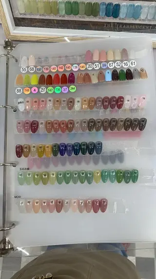 Miouミオン ネイルサロンのネイルデザイン