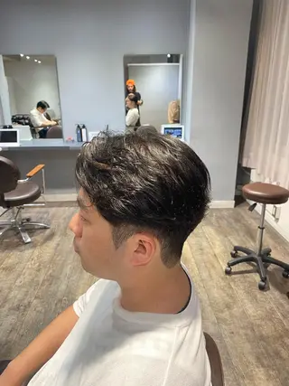 ショート メンズ 江﨑 翔のヘアスタイル