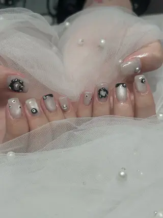 ネイル hinata池袋 🌙WOLTOKYOのネイルデザイン