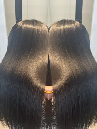 セミロング カラー dx share salon 渋谷所属・髪質改善ヘアエステ Soruhaのヘアスタイル