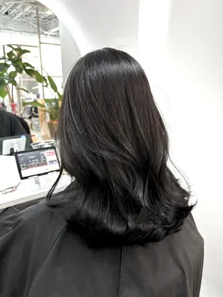 ミディアム ALLEN hair 梅田店のヘアスタイル