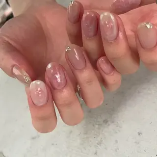 ネイル lino大阪本町店所属・lino 大阪本町店のネイルデザイン