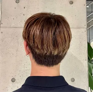 ショート カラー メンズ 菅野 紗弥のヘアスタイル