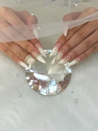 ネイル 【Laule‘a 】のネイルデザイン