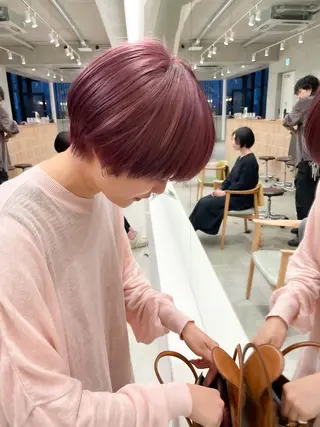 ショート カラー ヘアアレンジ ミニボブ/ブリーチ 🌈MISATOのヘアスタイル