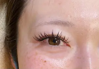 マツエク・マツパ G LUX(ジールクス)所属・清水 まなのマツエク・マツパデザイン