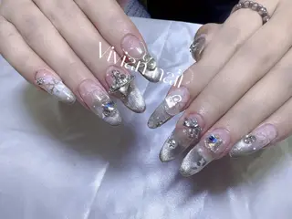 ネイル VIVIAN エイのネイルデザイン