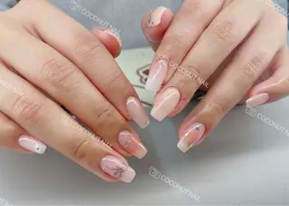 ネイル 神田 ココナッツのネイルデザイン