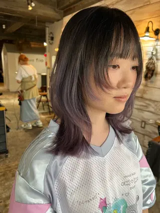 ミディアム カラー ツキノキ ミナのヘアスタイル