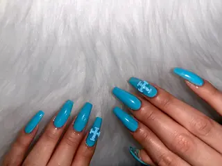 ネイル 高草木 桃香のネイルデザイン